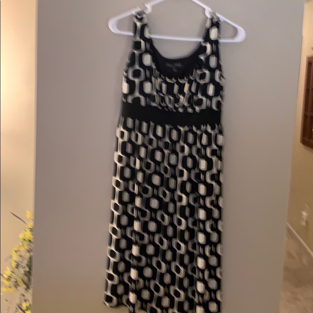 Sleeveless dress